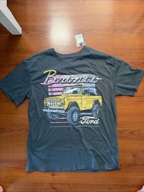 Bronco t shirt